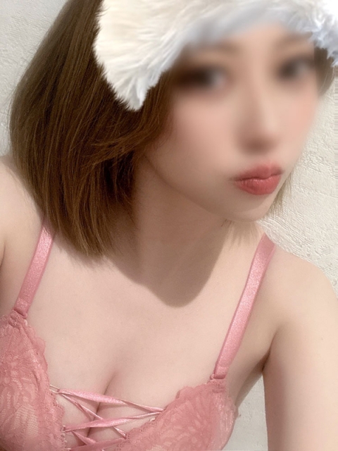 夢奈めら